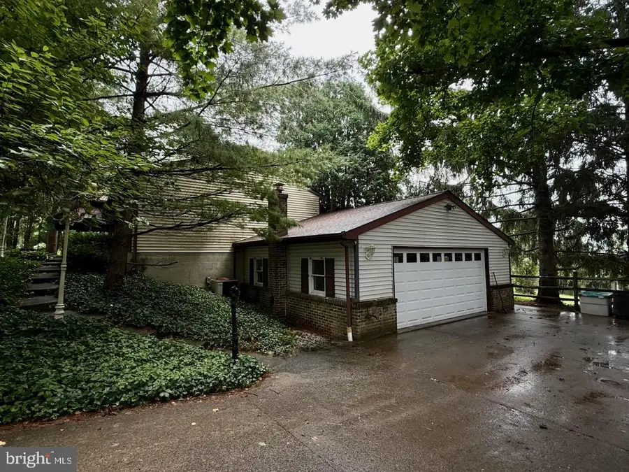 292 Mine Rd, Fleetwood, PA 19522 - #3