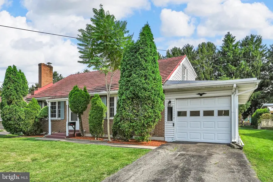 590 College Garden Dr, Kutztown, PA 19530 - #3