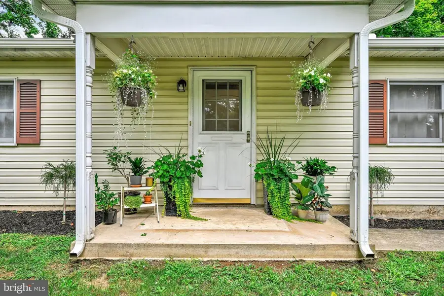 470 N Heidelberg Rd, Robesonia, PA 19551 - #3