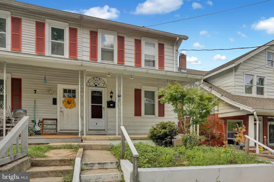 5 Monroe St, Mohnton, PA 19540 - #2