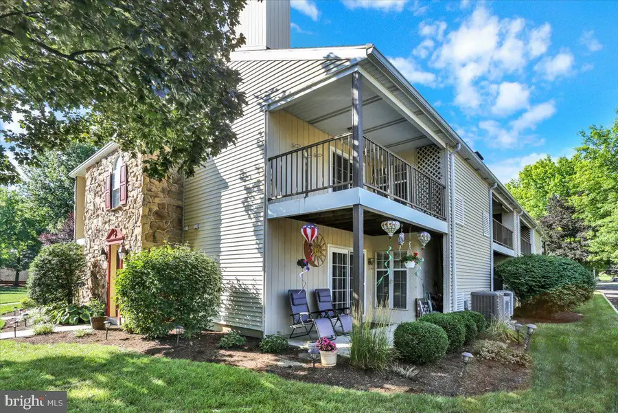 176 Valley Greene Cir, Wyomissing, PA 19610 - #3
