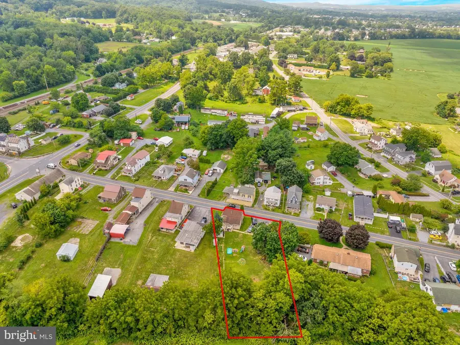 896 Pleasant Hill Rd, Fleetwood, PA 19522 - #3