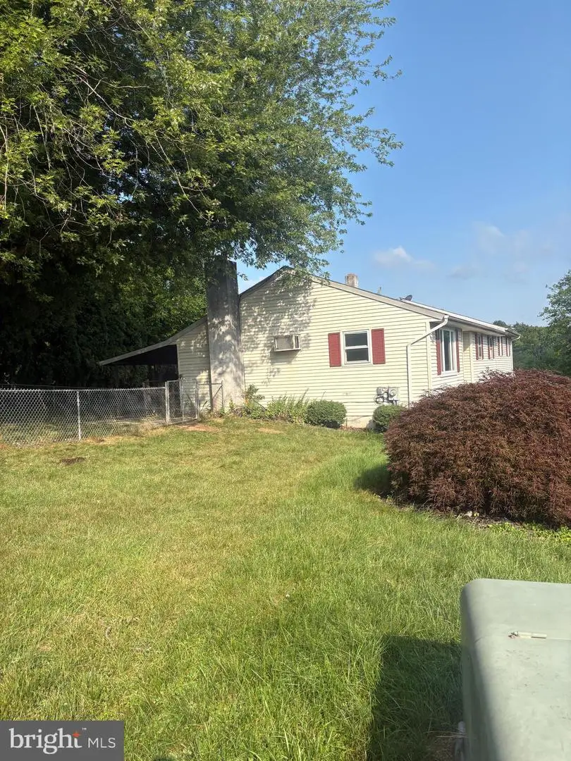 422 E 8th St, Birdsboro, PA 19508 - #3