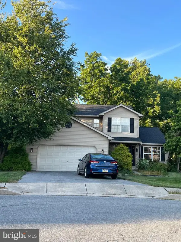 11 Tulpehocken Ct, WOMELSDORF, PA 19567