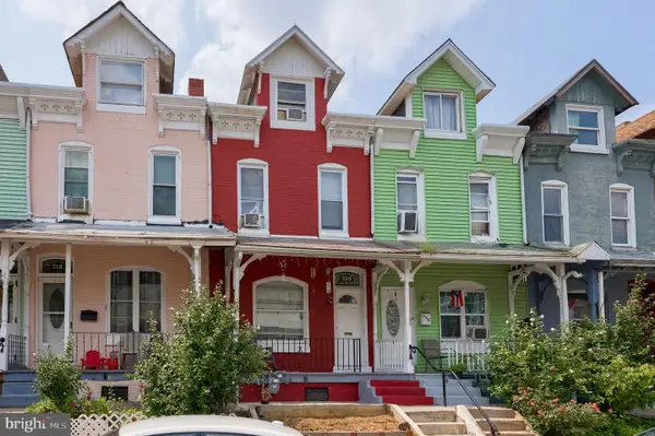 320 Pear St, READING, PA 19601