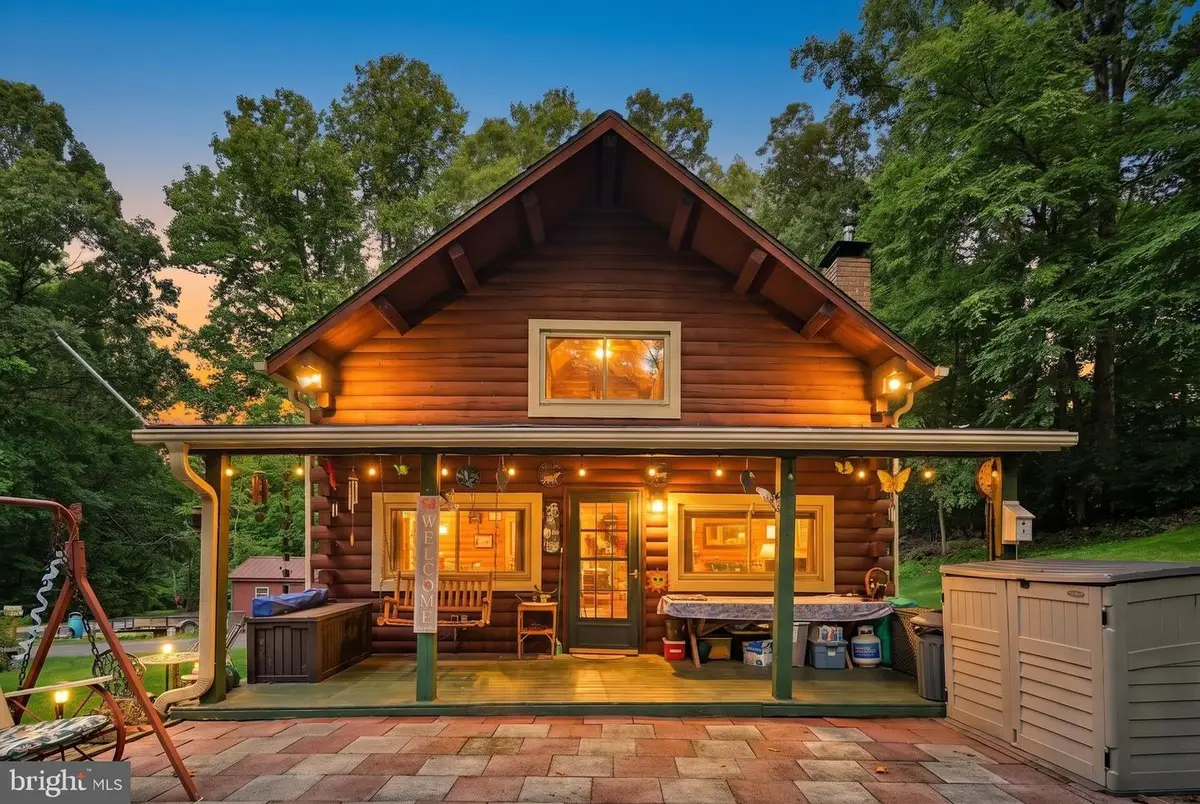 17 Apple Ln, Fleetwood, PA 19522 - #1