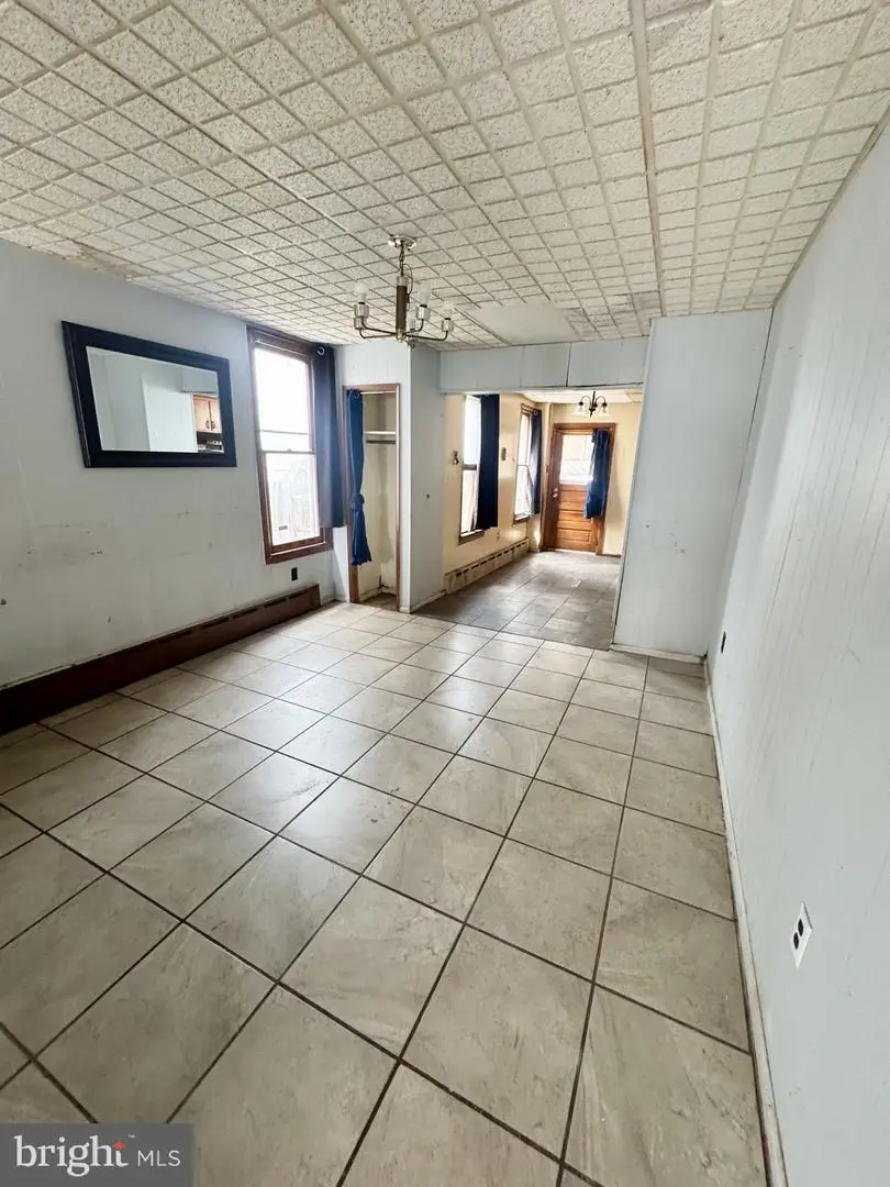 1018 Birch St, Reading, PA 19604 - #3