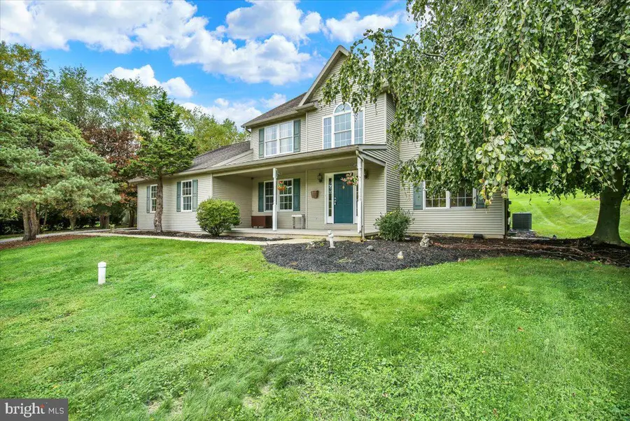 7 Ohlinger Dr, Fleetwood, PA 19522 - #2