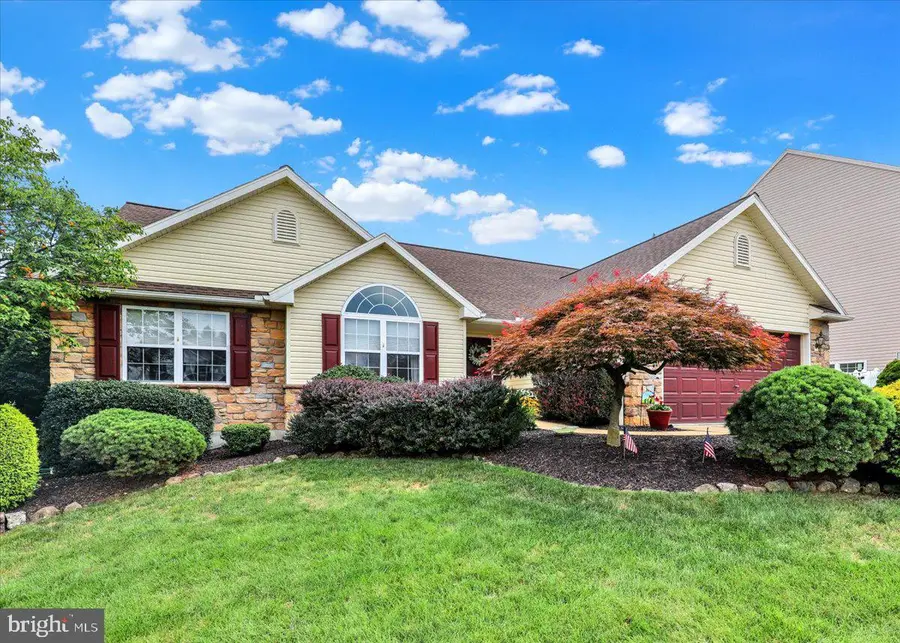 2506 Simon Dr, Sinking Spring, PA 19608 - #2