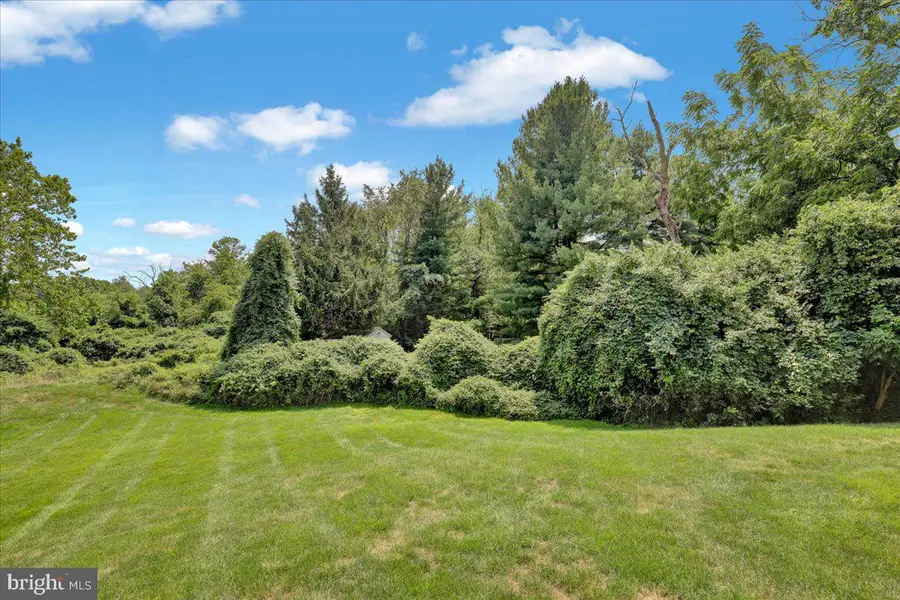 11 Fallowfield Cir, Shillington, PA 19607 - #3