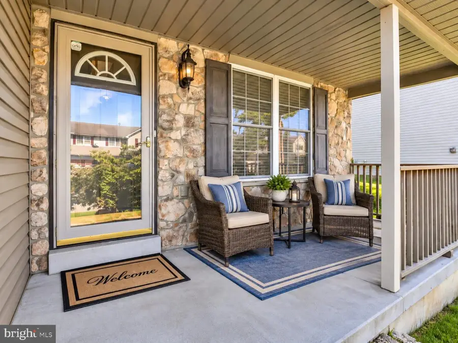 222 Bainbridge Cir, Reading, PA 19608 - #2
