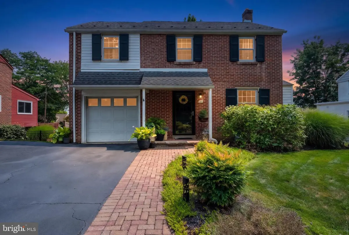 105 E 35th St, Reading, PA 19606 - #1