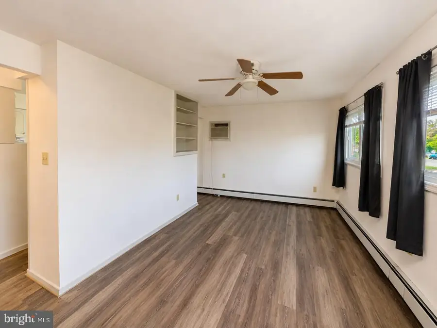 822 Hartman Ave, Temple, PA 19560 - #2