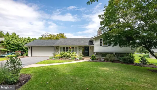 533 Campus Rd, WYOMISSING, PA 19610