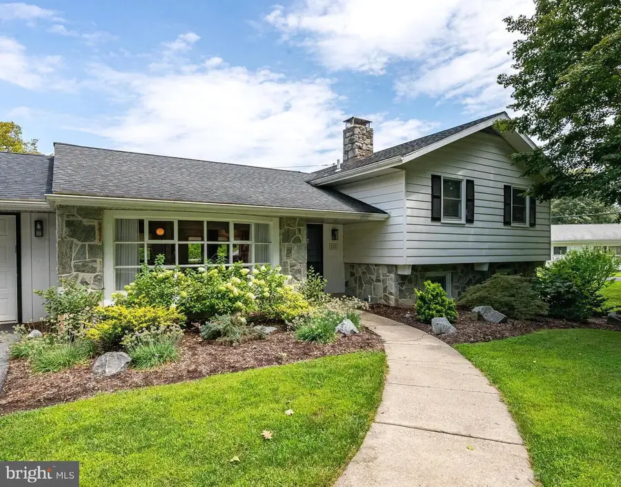 533 Campus Rd, Wyomissing, PA 19610 - #3