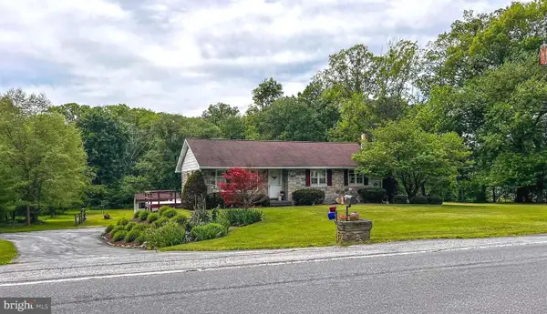 462 Memorial Hwy, FLEETWOOD, PA 19522