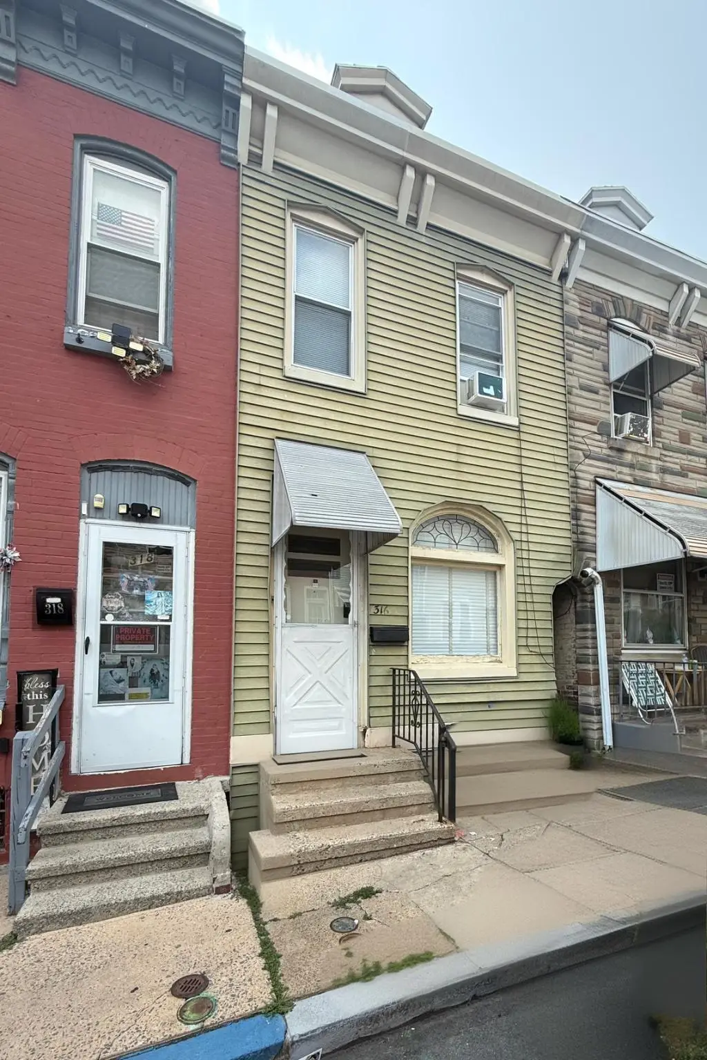 316 Wunder St, Reading, PA 19602 - #1