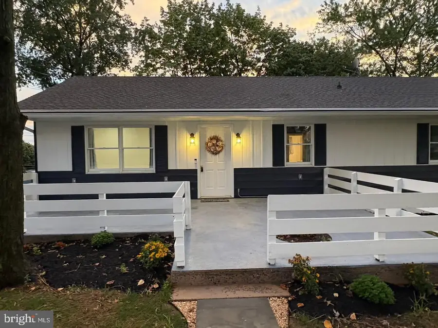 554 S 6th St, Hamburg, PA 19526 - #2