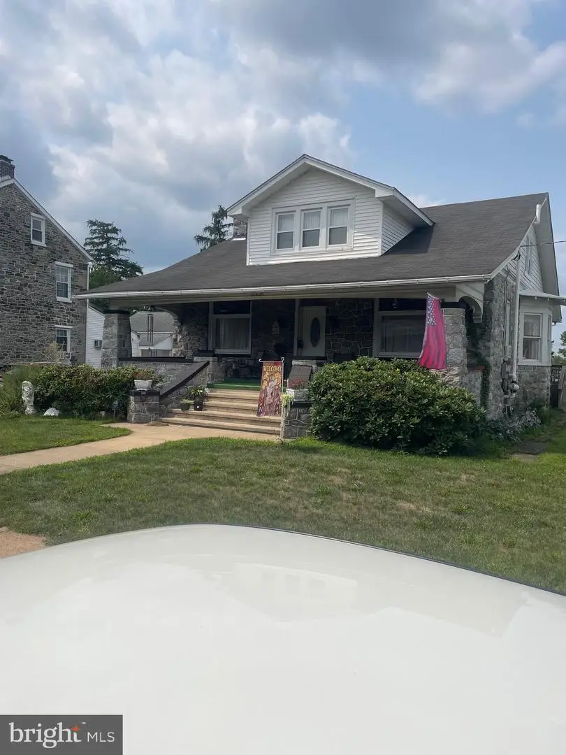 3306 Kutztown Rd, Laureldale, PA 19605 - #2