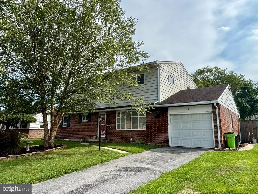 340 Harry Ave, Robesonia, PA 19551 - #3