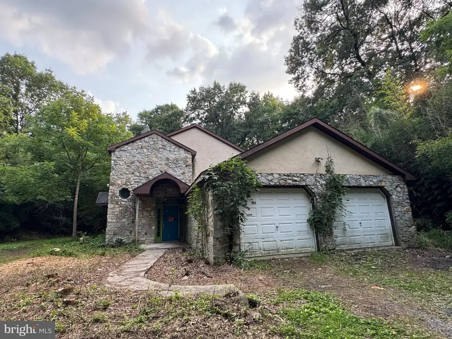 187 Maidencreek Rd, Fleetwood, PA 19522 - #3