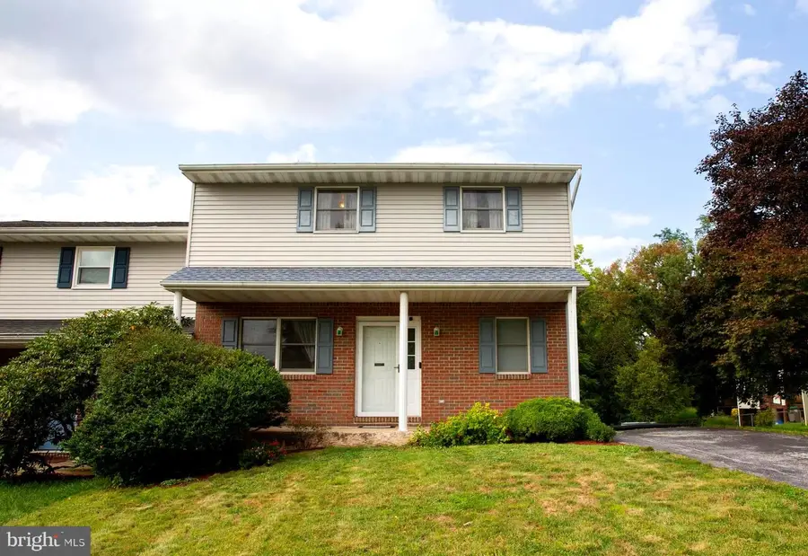 346 S Water St, Birdsboro, PA 19508 - #3