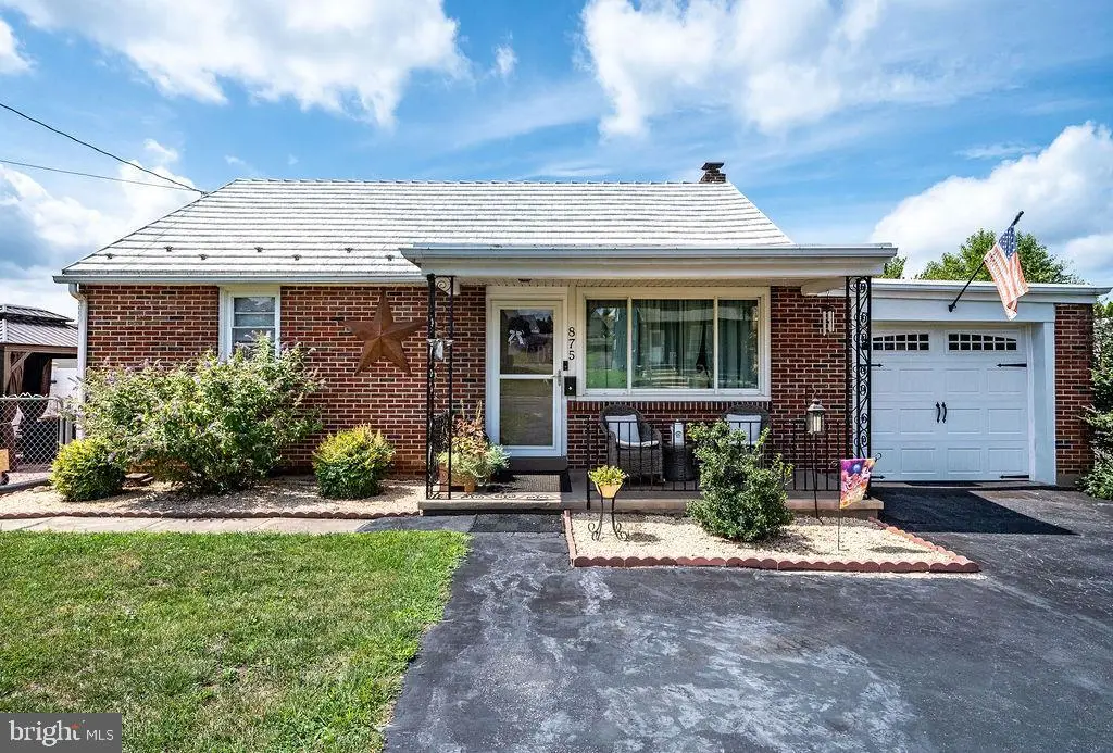 875 Columbia Ave, Sinking Spring, PA 19608 - #1
