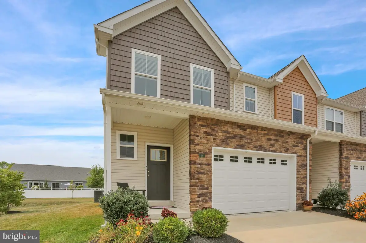 28 Hubbardton Ct, Sinking Spring, PA 19608 - #1