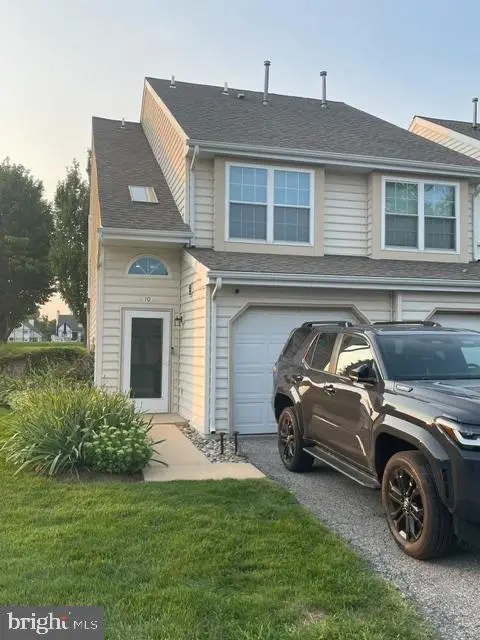 10 Chatham Dr, Morgantown, PA 19543 - #1