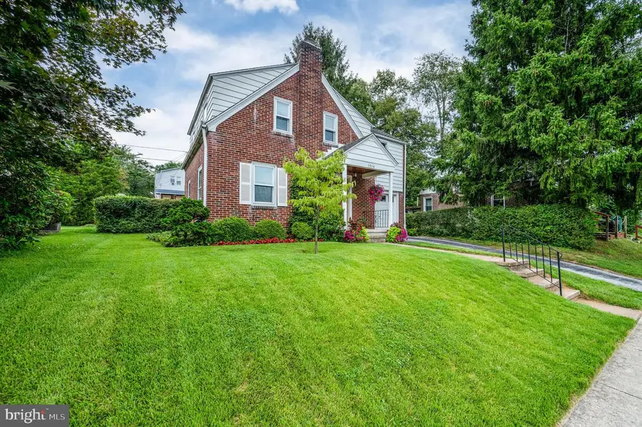 1504 Cortland Ave, Reading, PA 19607 - #3