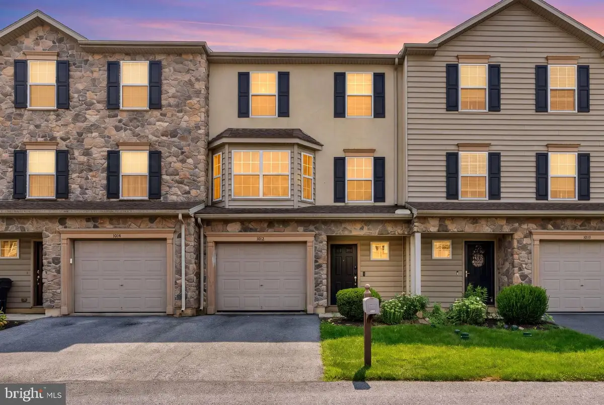 1012 Yarn Ct, Mohrsville, PA 19541 - #1