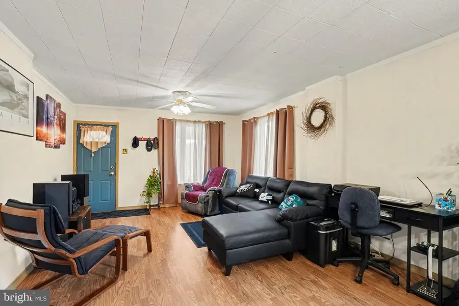 3415 Earl St, Laureldale, PA 19605 - #3