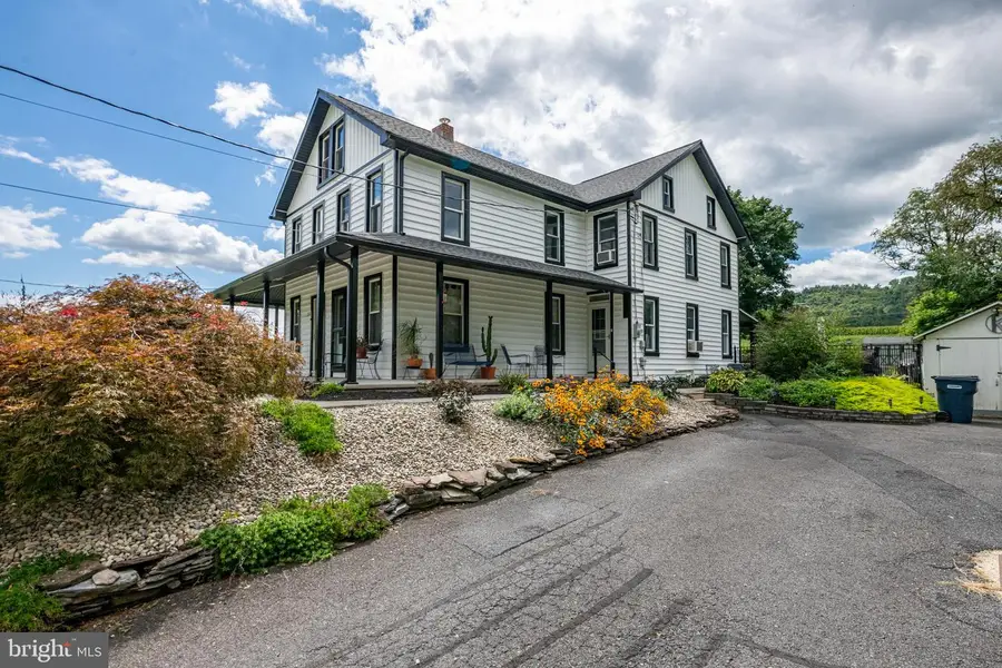 134 Old West Penn Ave, Wernersville, PA 19565 - #2