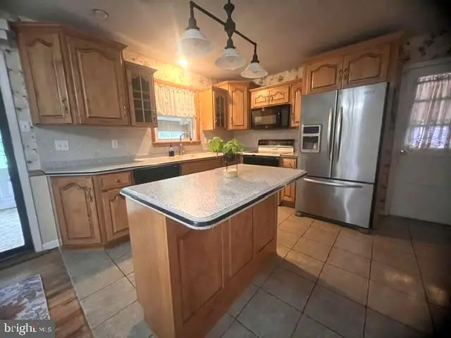 129 Hall Rd, Shoemakersville, PA 19555 - #3