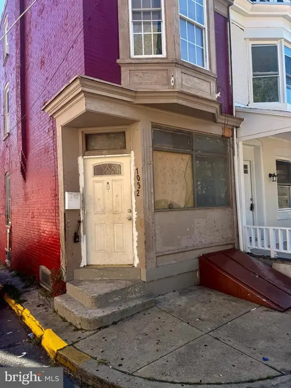 1032 Cherry St, READING, PA 19602