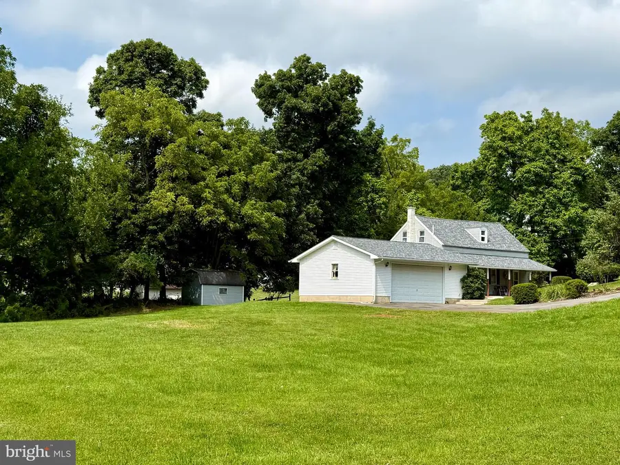 3646 Chestnut St, Temple, PA 19560 - #2