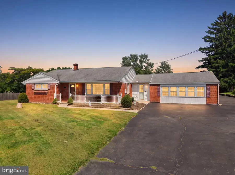 19 Dairy Ln, Barto, PA 19504 - #2