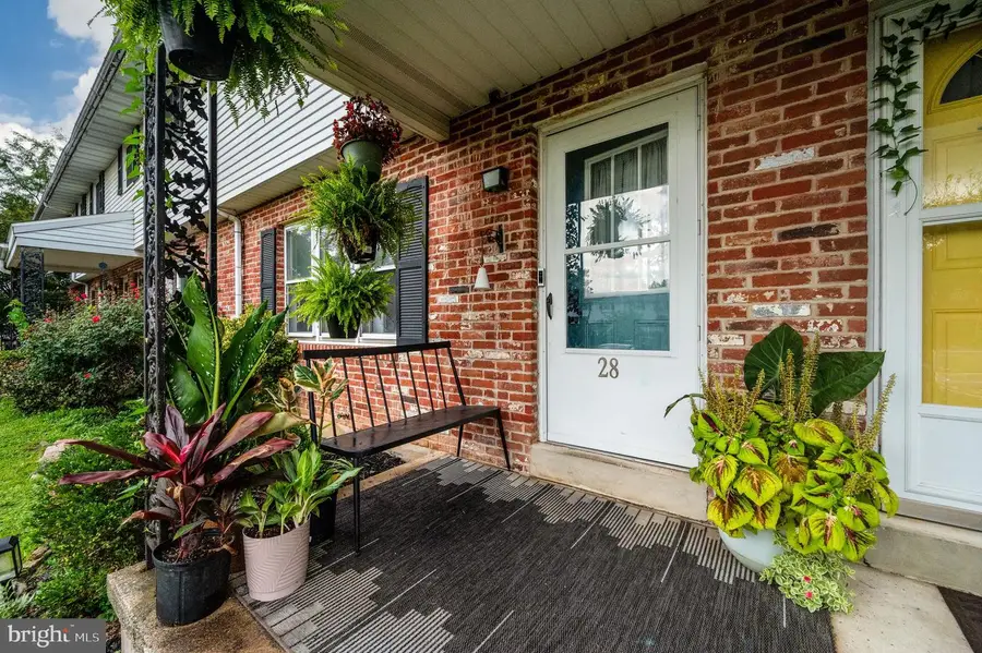 28 Elm View Ct, Wernersville, PA 19565 - #3