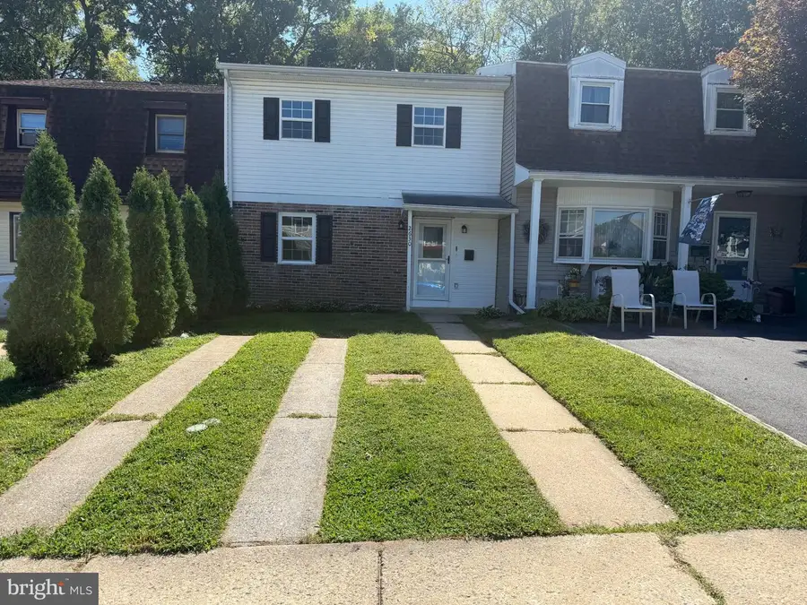 2630 Girard Ave, West Lawn, PA 19609 - #2