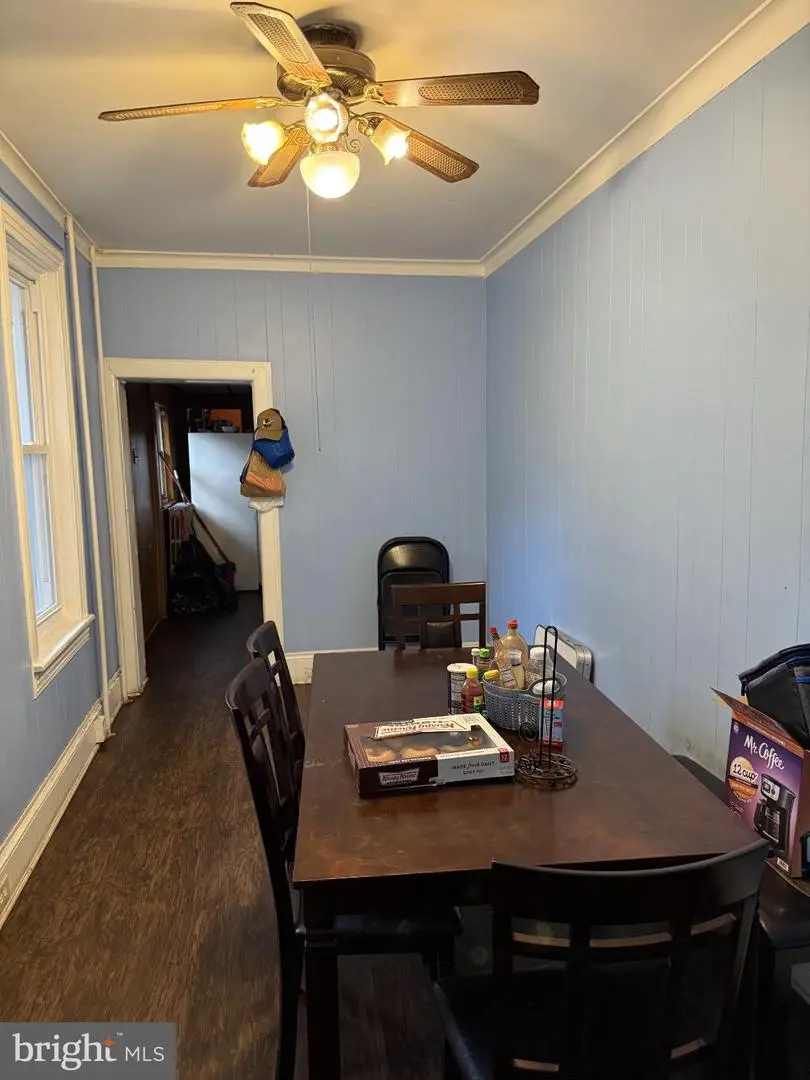 422 Maple St, Reading, PA 19602 - #2