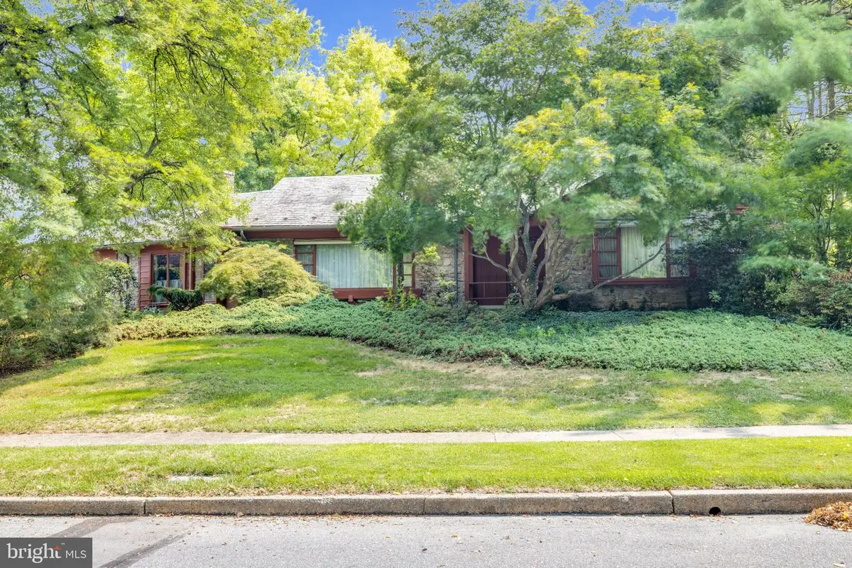 809 Farr Pl, Reading, PA 19611 - #1
