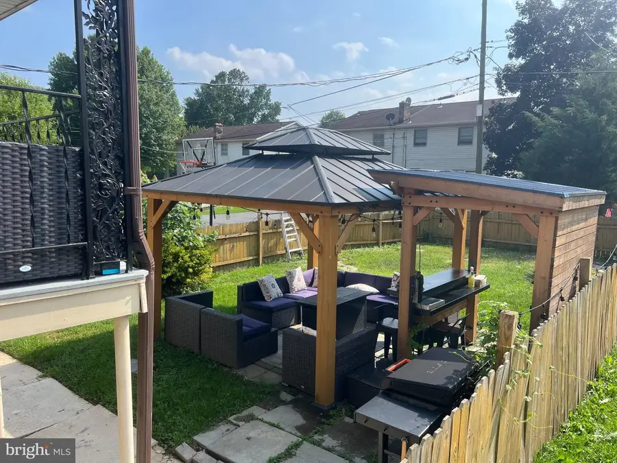 222 Melrose Ave, Reading, PA 19606 - #3