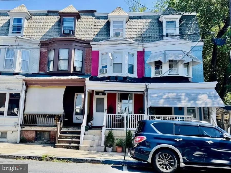 611 Thorn St, Reading, PA 19601 - #3