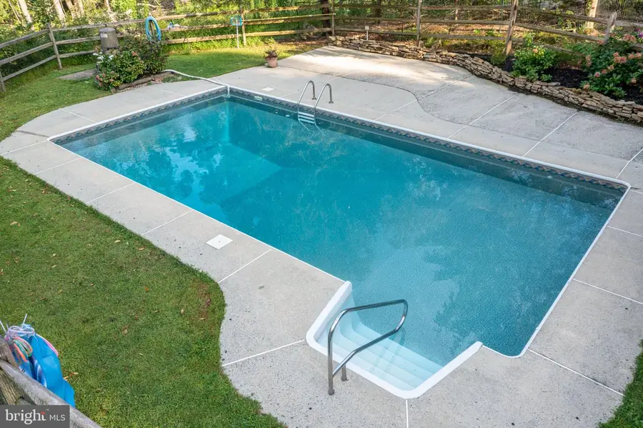 214 Grouse Hill Rd, Barto, PA 19504 - #3