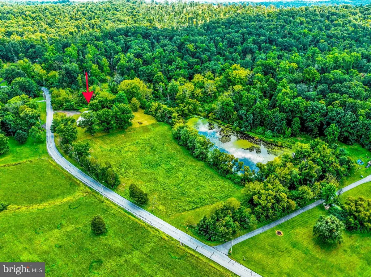 156 Hill School Rd, Douglassville, PA 19518 - #1