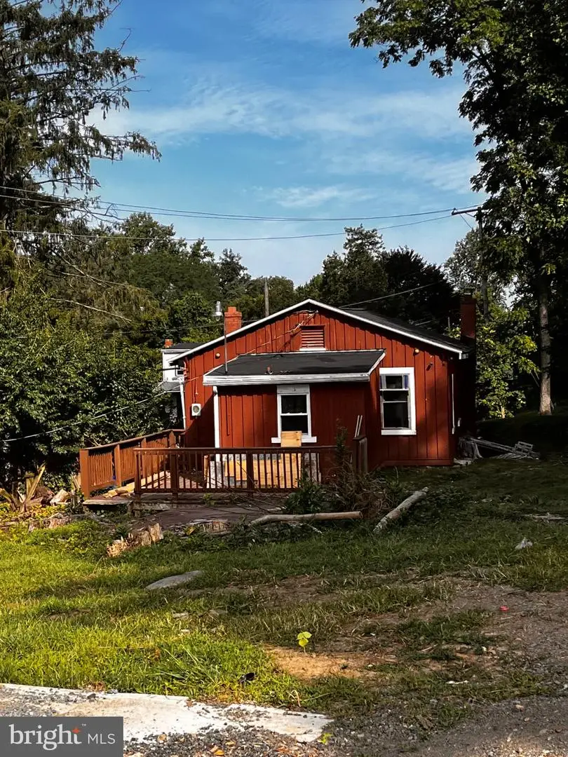 409 Church Rd, Mohnton, PA 19540 - #1
