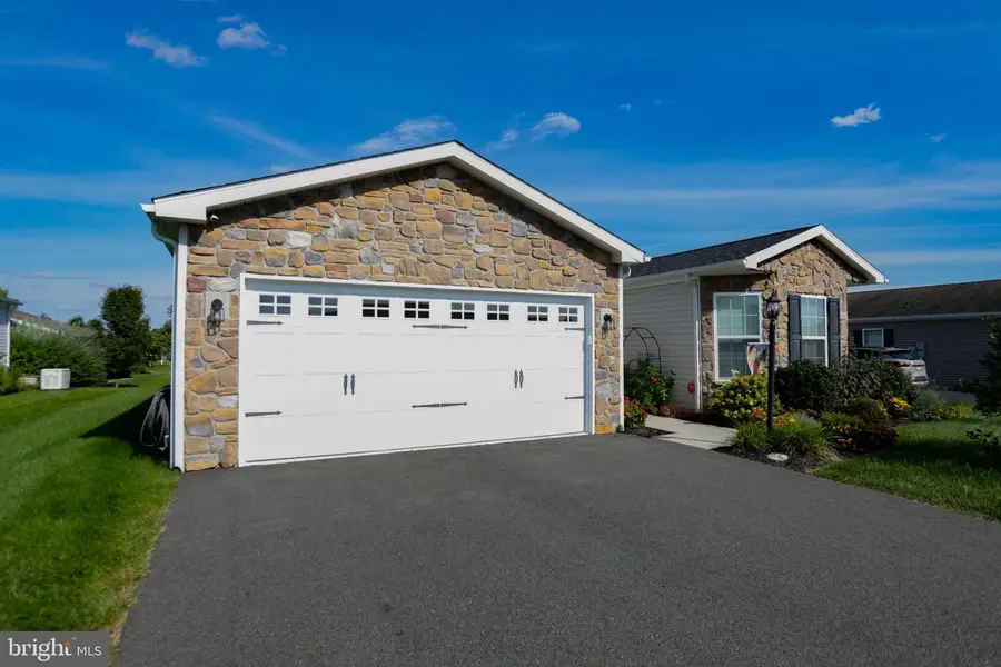 45 Cormorant Dr, Bechtelsville, PA 19505 - #3