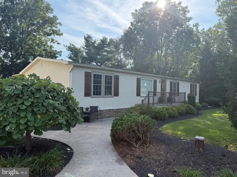 12 2 St, Douglassville, PA 19518 - #2