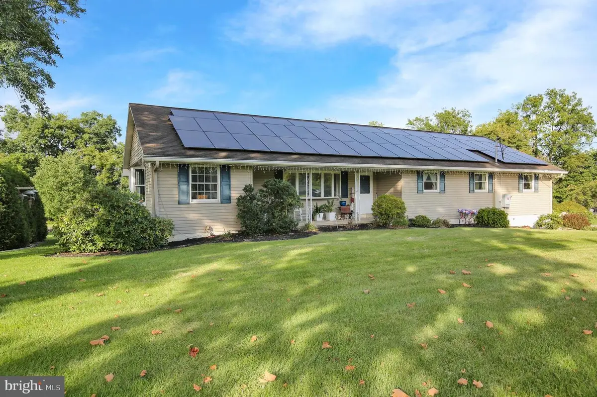 1046 Cross Keys Rd, Leesport, PA 19533 - #1