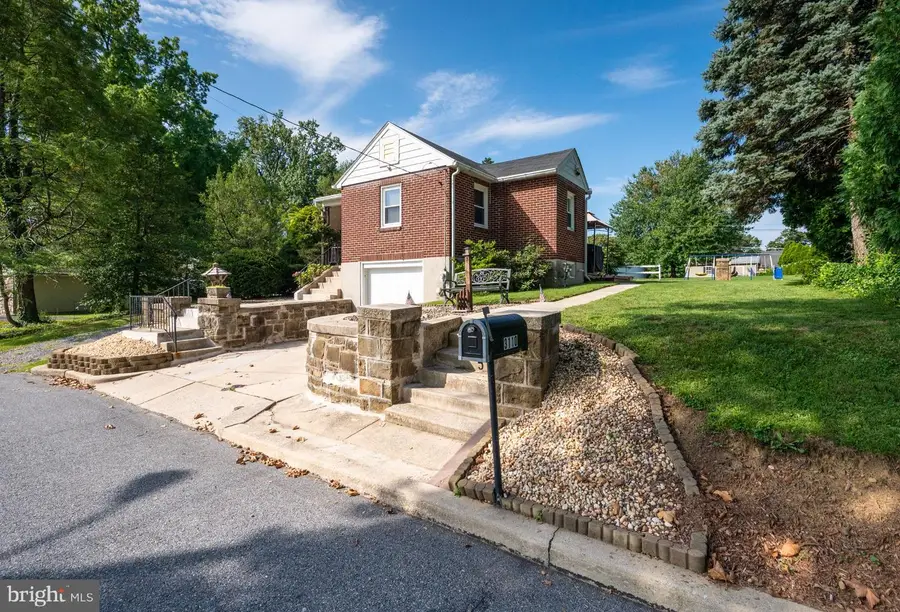3110 Harrison Ave, Reading, PA 19605 - #2